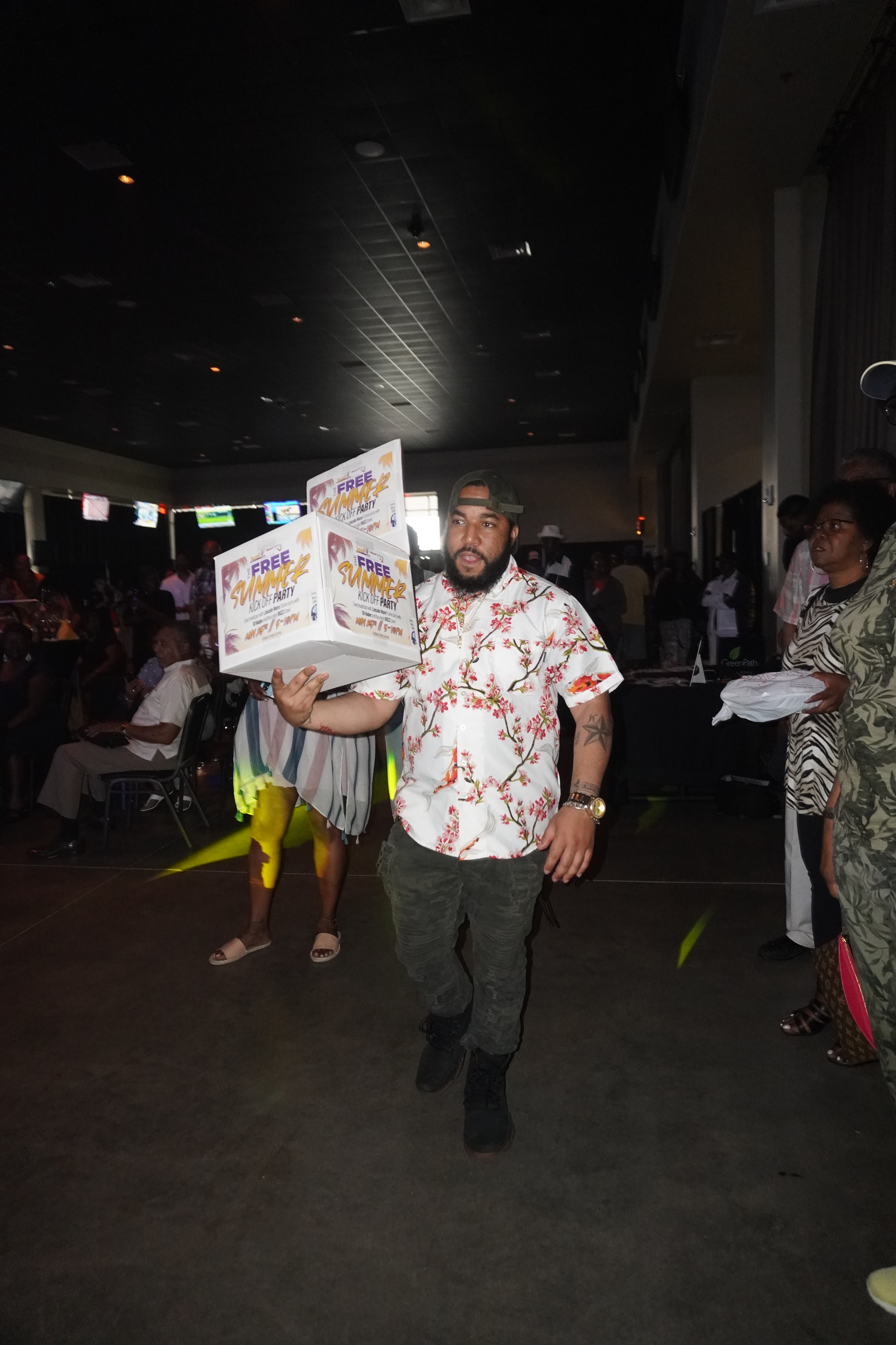 The Buzz Summer Kick Off with Lincoln Ware