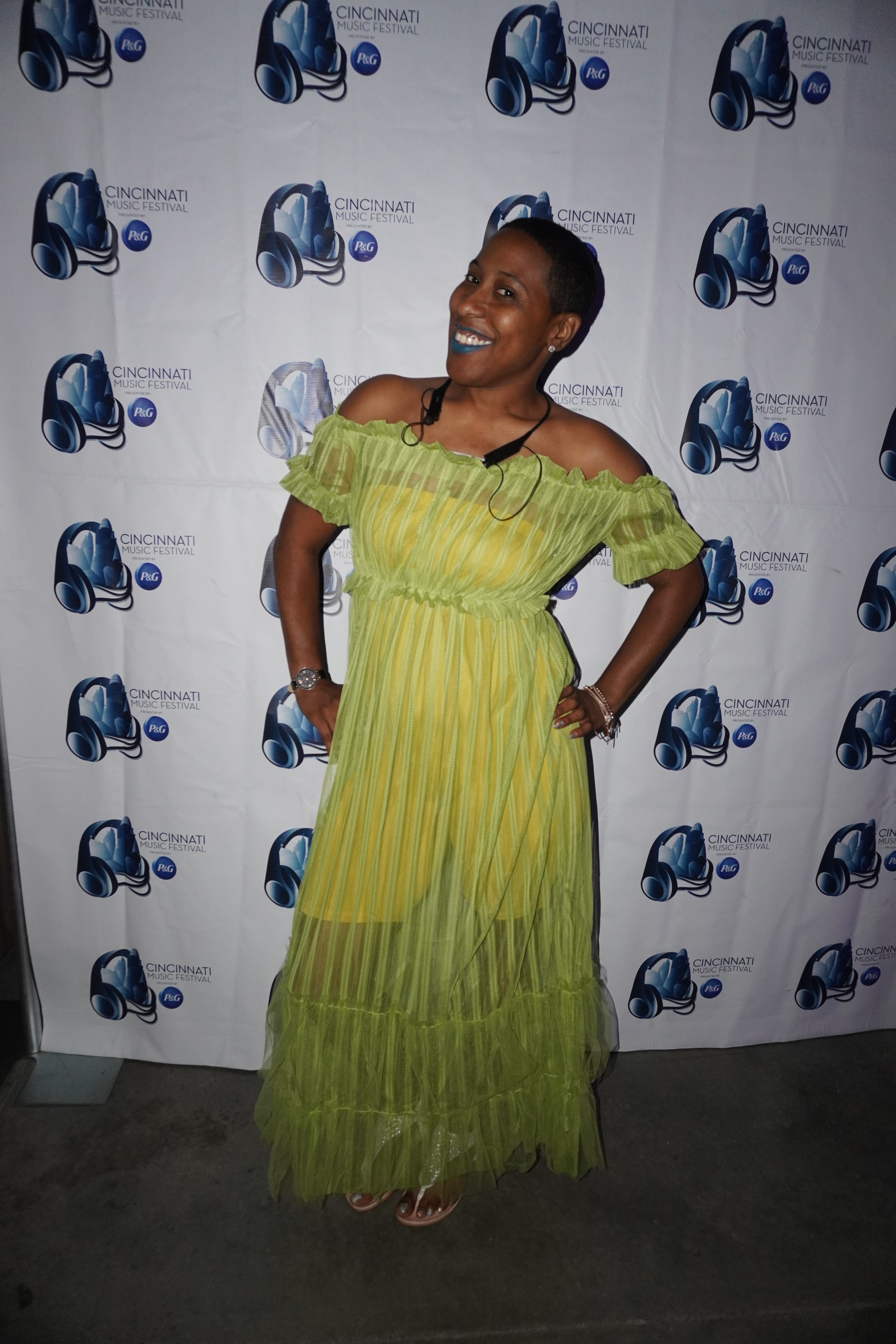 The Buzz Summer Kick Off with Lincoln Ware