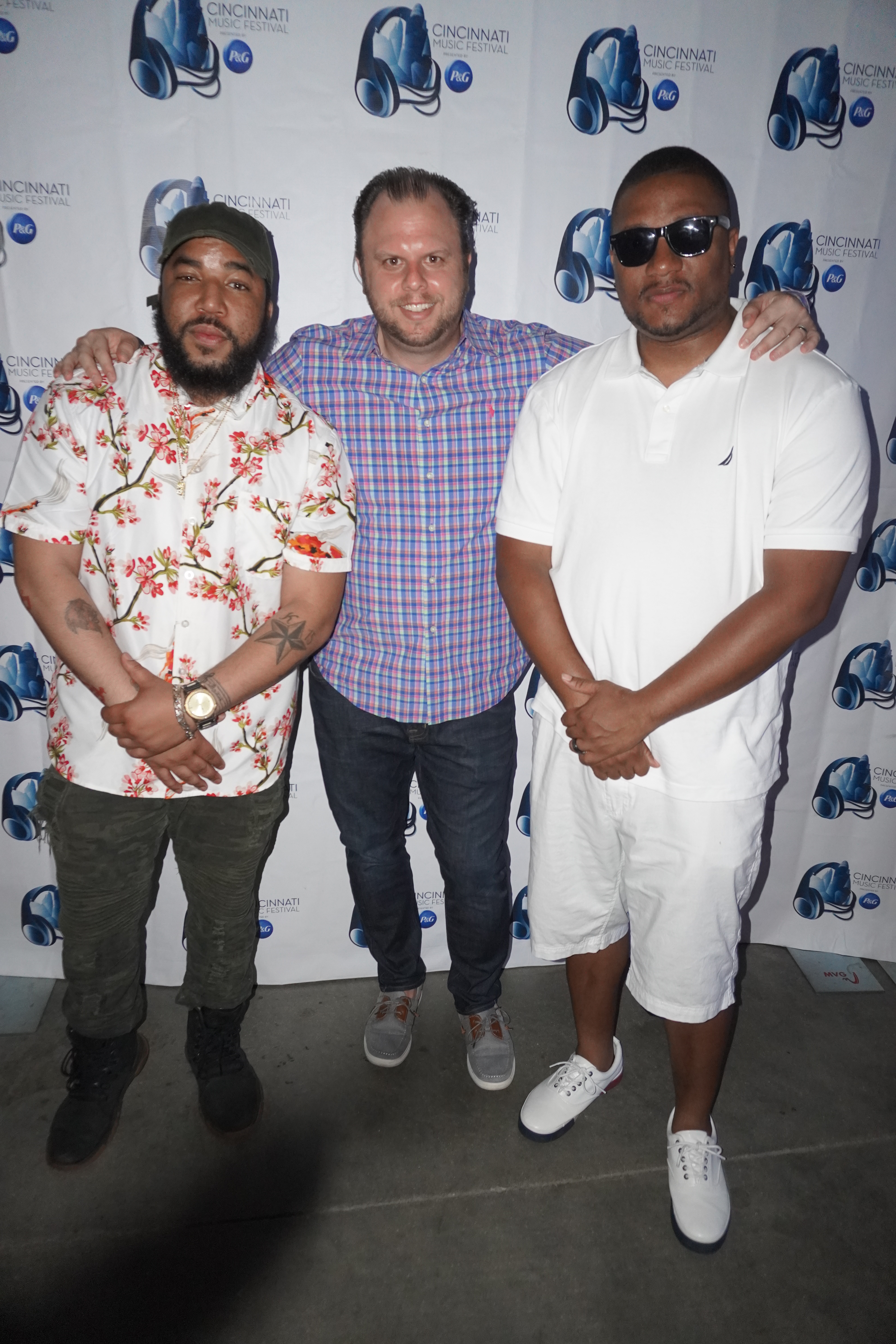 The Buzz Summer Kick Off with Lincoln Ware